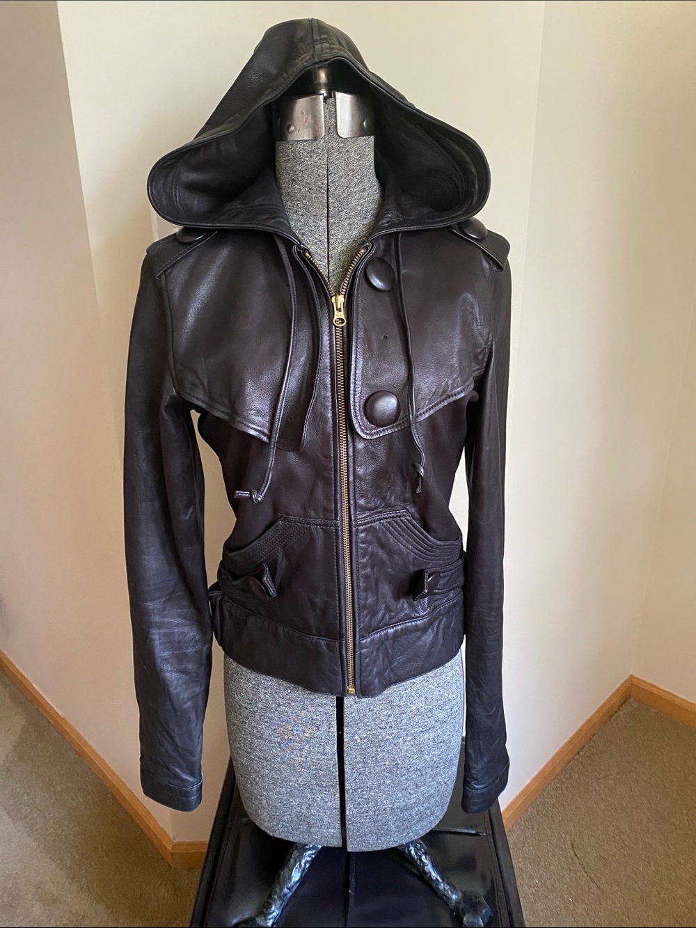 Mike and Chris leather jacket small Moro